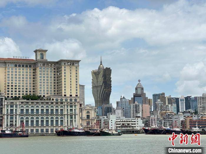 2036年,展望未来,澳门正版资料大全的数字化与智能化转型2022年澳门正版资料大全完整
