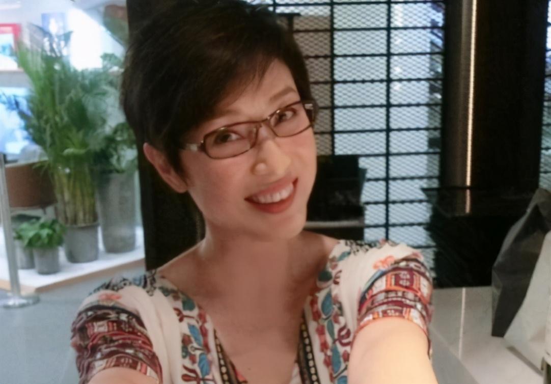 香港60-70岁男性征婚信息网站概览与选择指南香港中老年征婚